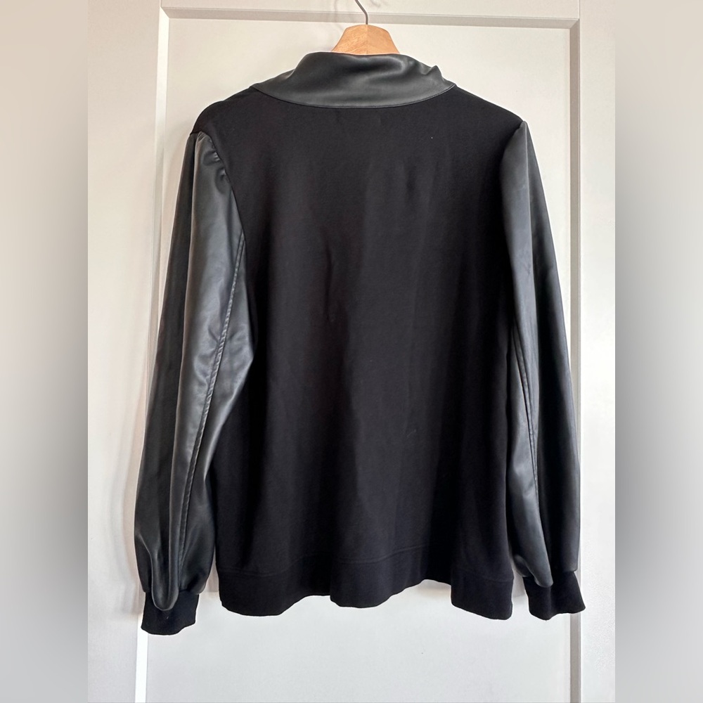 Generation Love Quarter Zip - Picture 4 of 7